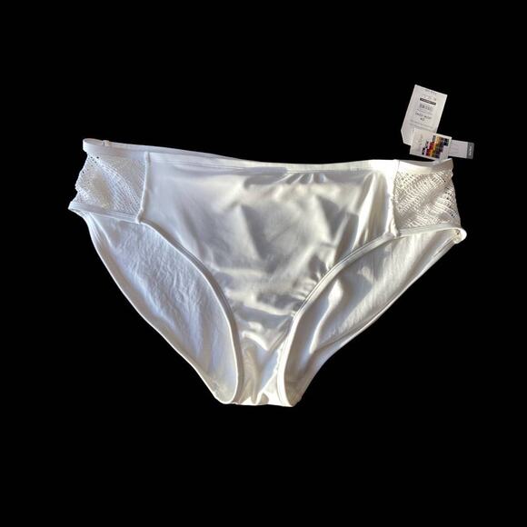 Bikini Bottom‎ White Crochet by Time and Tru Women's Plus 2X NWT - Picture 2 of 9